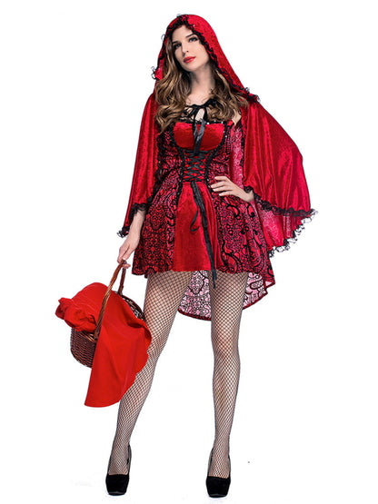 Cosplay gotico di Cappuccetto Rosso di Halloween